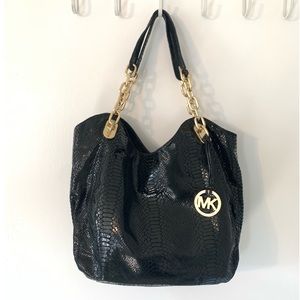 Michael Kors purse